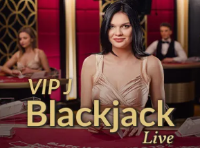 布朗尼被独行侠球员一步过掉后，詹姆斯摊手向队友表示不满